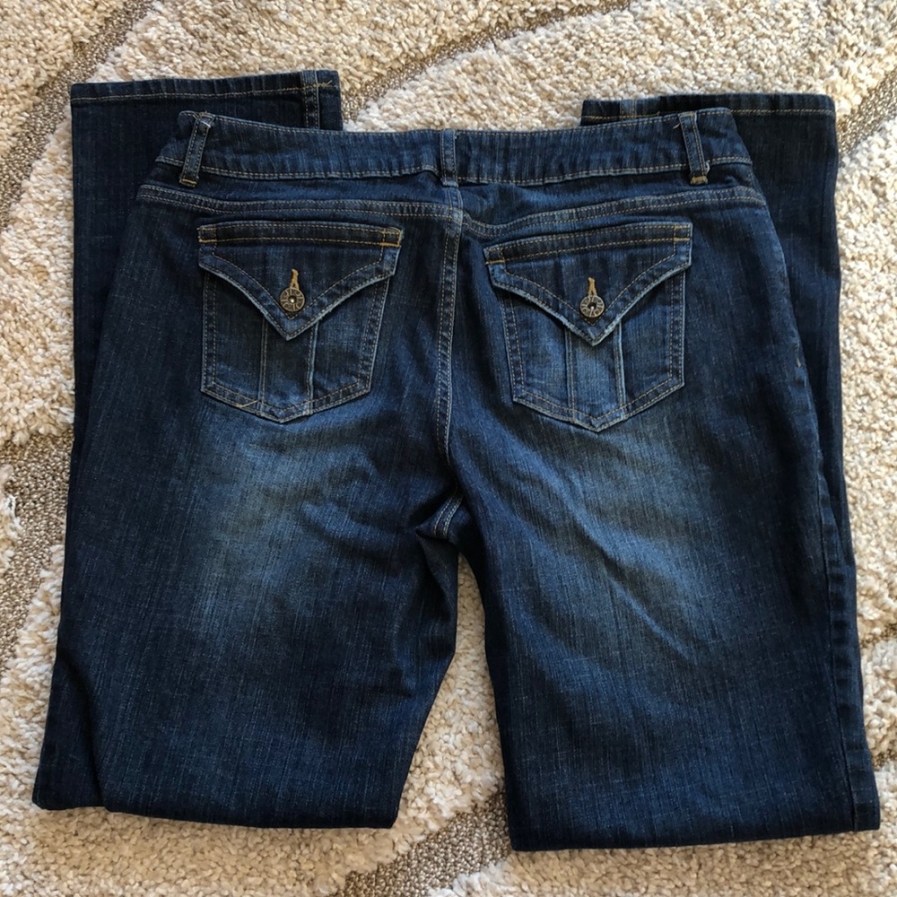 Vera Wang Straight Leg Jeans - Picture 4 of 5